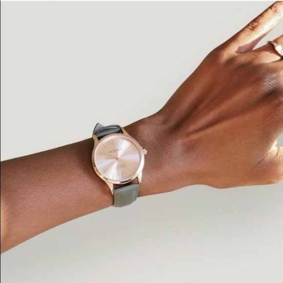 Monroé Sunburst Solérose rose gold watch. - Picture 6 of 7